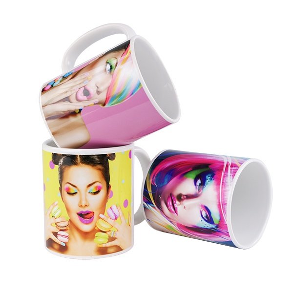 Tazze in ceramica bianca